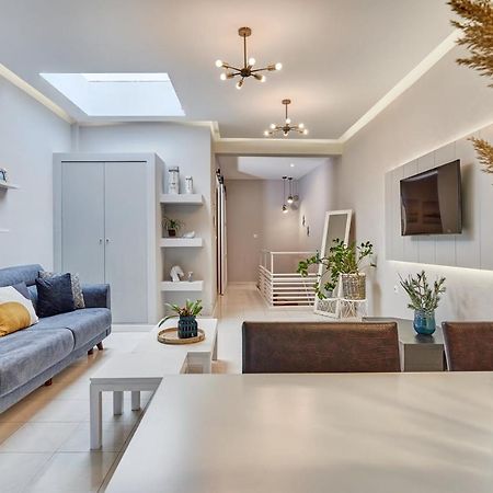 Old Town Luxury Velvet Apartment Родос Экстерьер фото