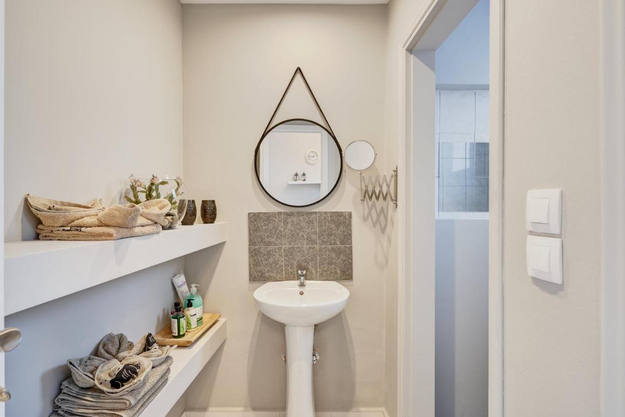 Old Town Luxury Velvet Apartment Родос Экстерьер фото