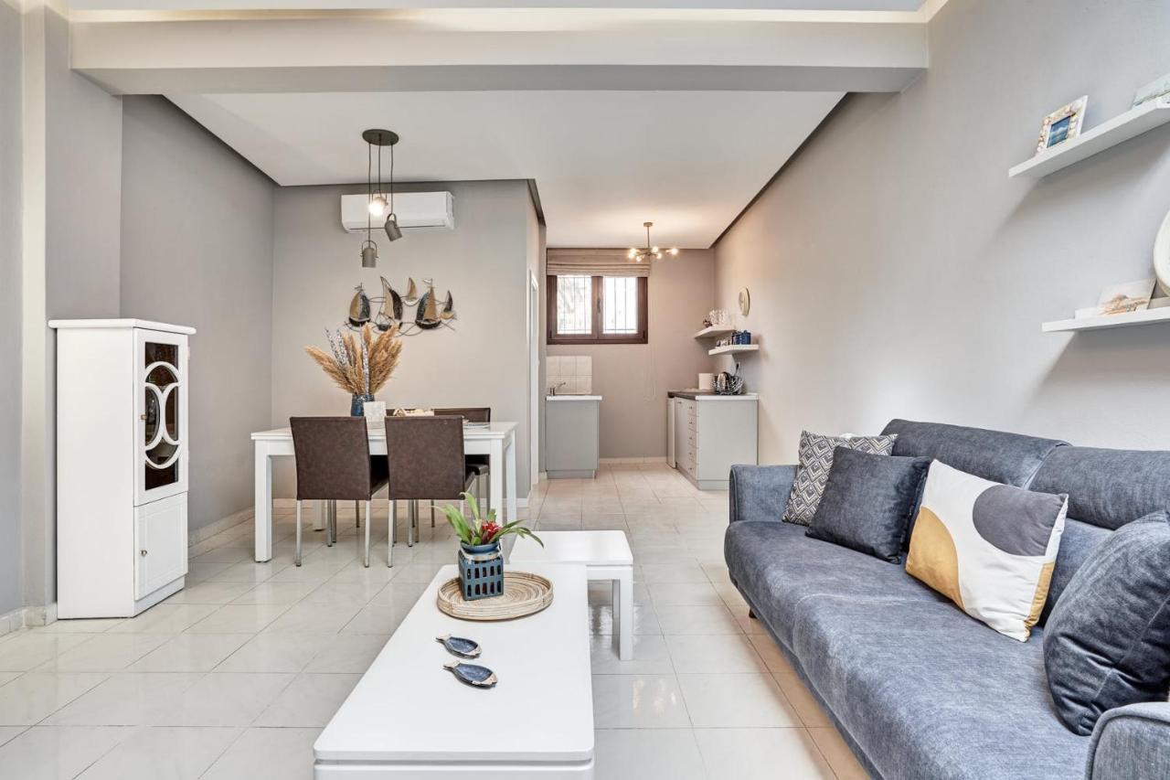 Old Town Luxury Velvet Apartment Родос Экстерьер фото
